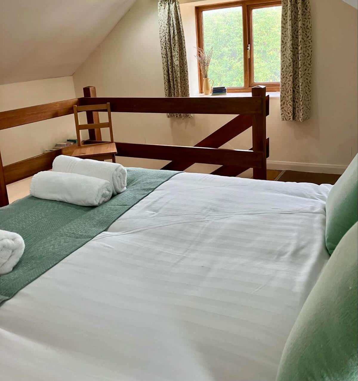 Farmhouse Apartment Saint Ishmaels  Εξωτερικό φωτογραφία