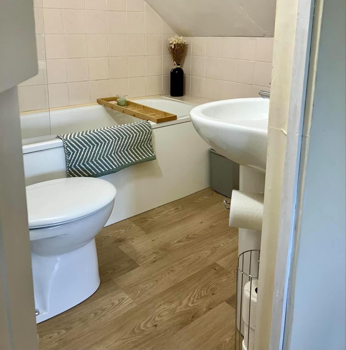 Farmhouse Apartment Saint Ishmaels  Εξωτερικό φωτογραφία