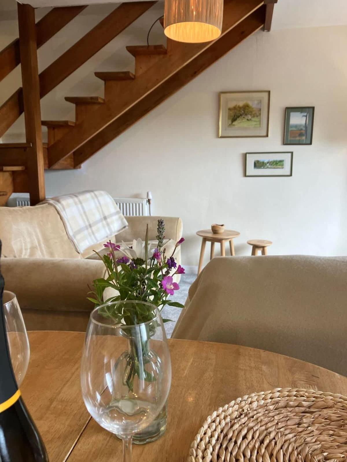 Farmhouse Apartment Saint Ishmaels  Εξωτερικό φωτογραφία